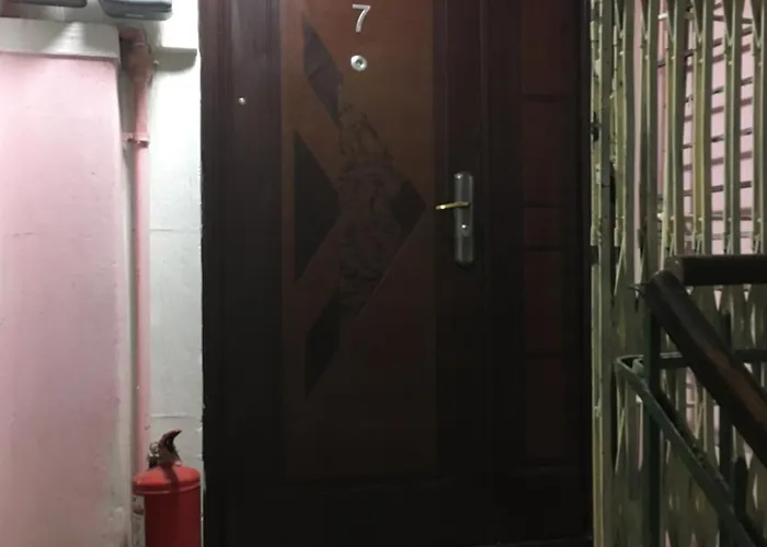 Apartment Glimpse Of The Past Bucharest