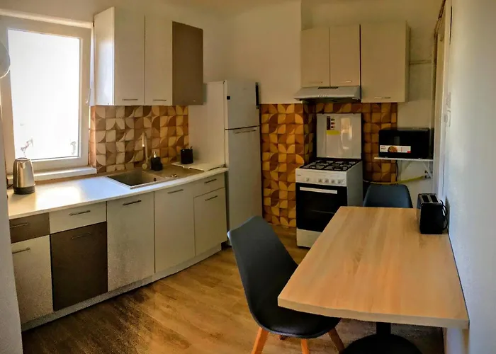 Glimpse Of The Past Apartment