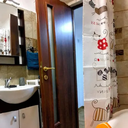 Apartment Glimpse Of The Past