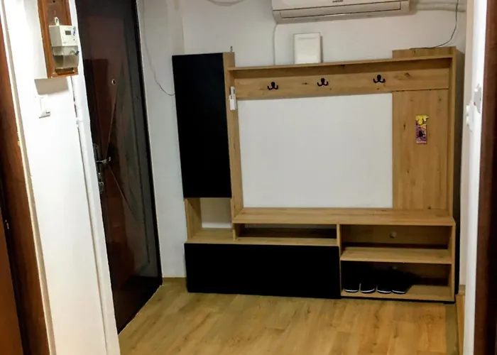 Glimpse Of The Past * Bukurešť